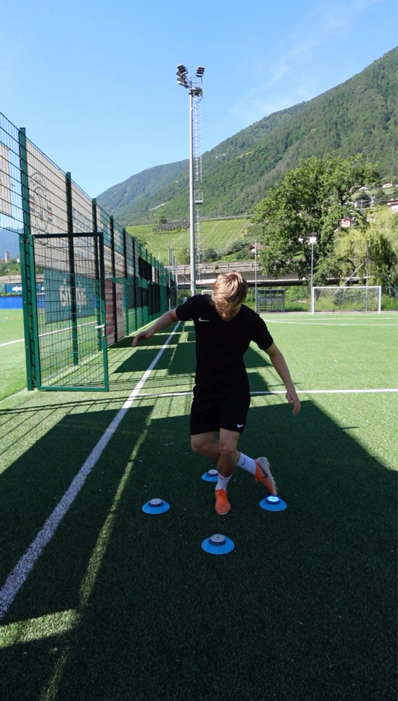 Single-Leg Balance and Reaction