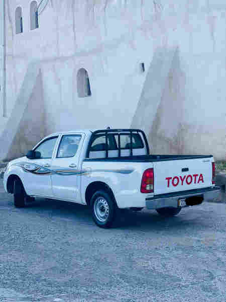 Toyota hilux 2008 - 4