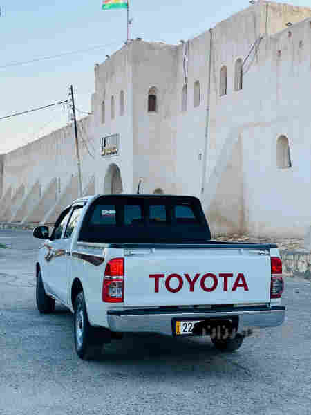 Toyota hilux 2014 - 5