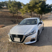 نيسان ئالتيما