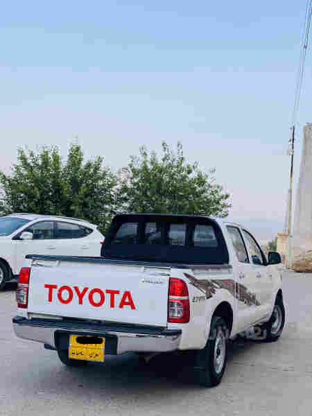 Toyota hilux 2012 - 4