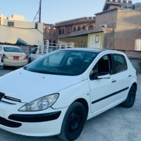 بیـــجۆ  307 مۆدێل 2004 گێر تۆماتیک  +عادی. مەکینە