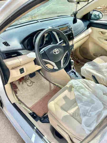 Yaris 1.5 - 6