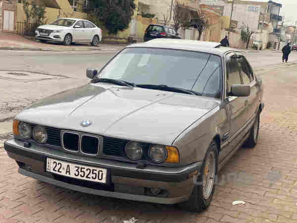 BMW 525