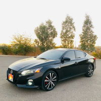 Nissan altima 2020 SR+