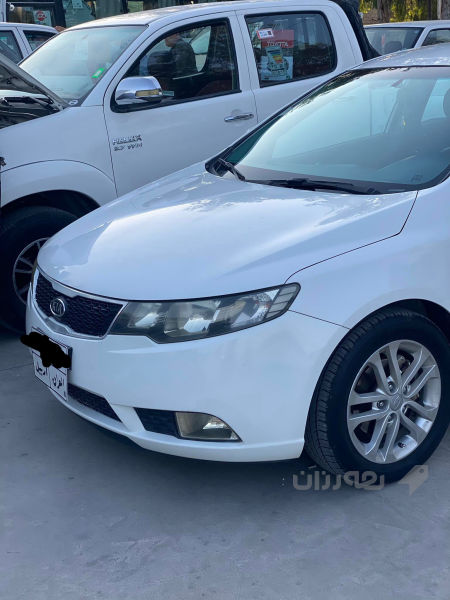 Kia cerato 2011 - 6