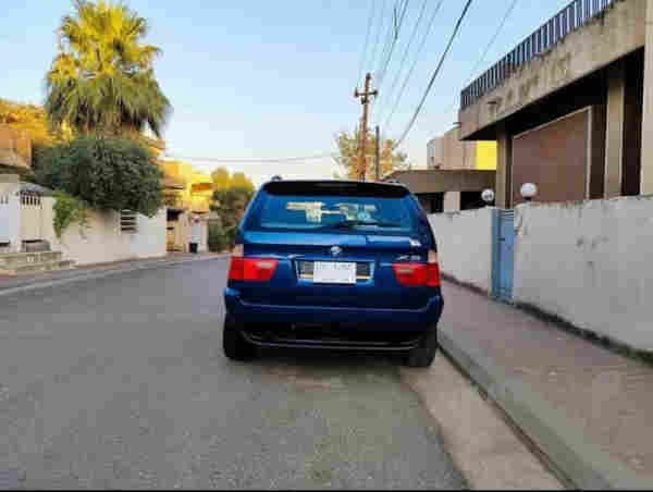 BMW X5  - 4