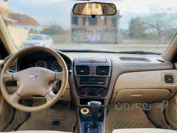 Nissan sunny 2009 - 5