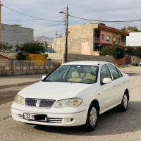 Nissan sunny 2009