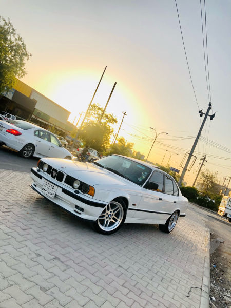 BMW - 3