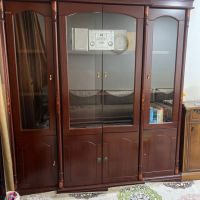 كتێبخانە و مێزی Tv