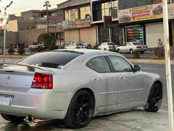 دۆج چارجەر دوبەی 2008 - 3