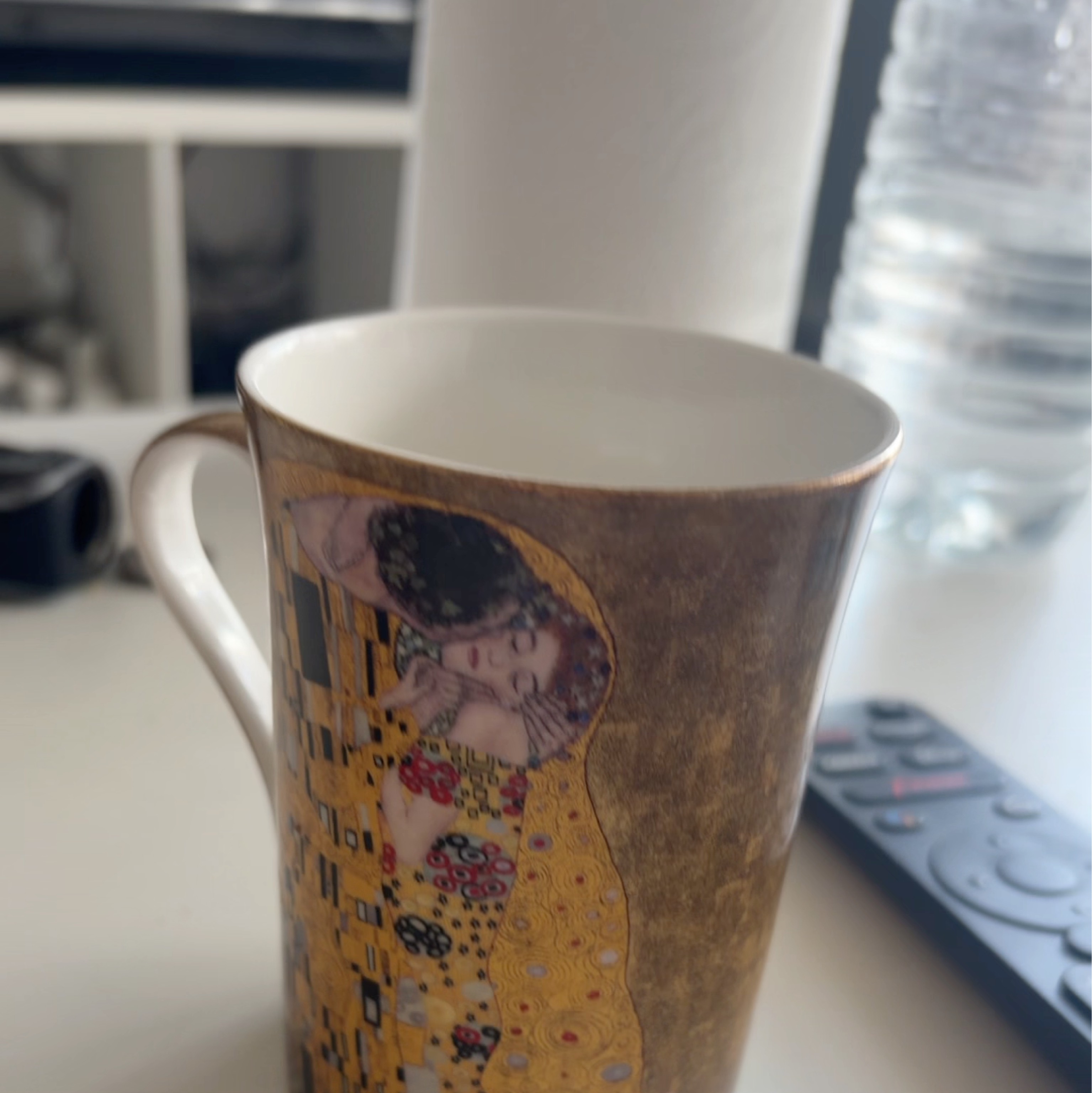 Mug avec motif 'Le Baiser' de Klimt