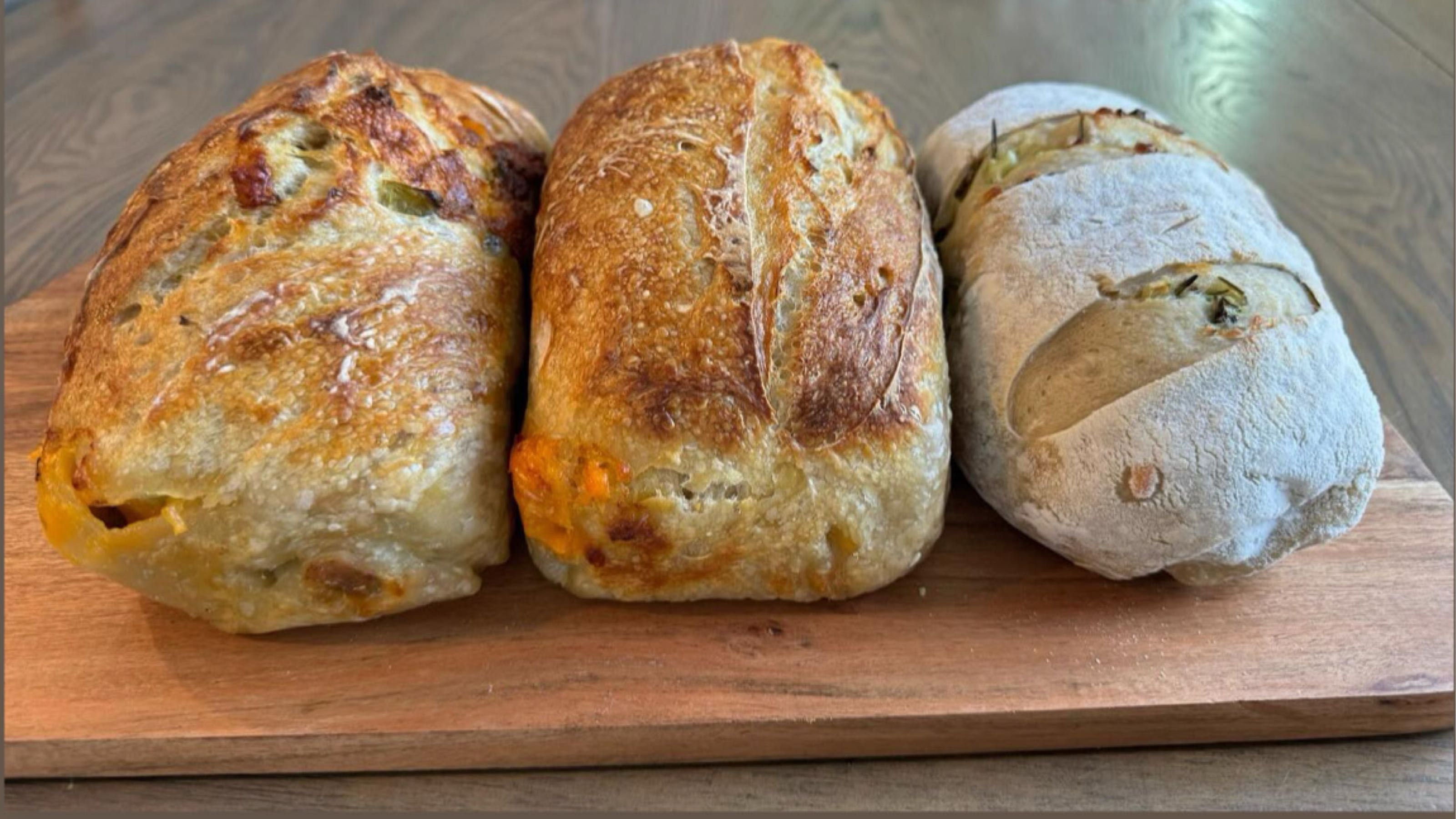Thumbnail image 2 for Cheddar Sourdough