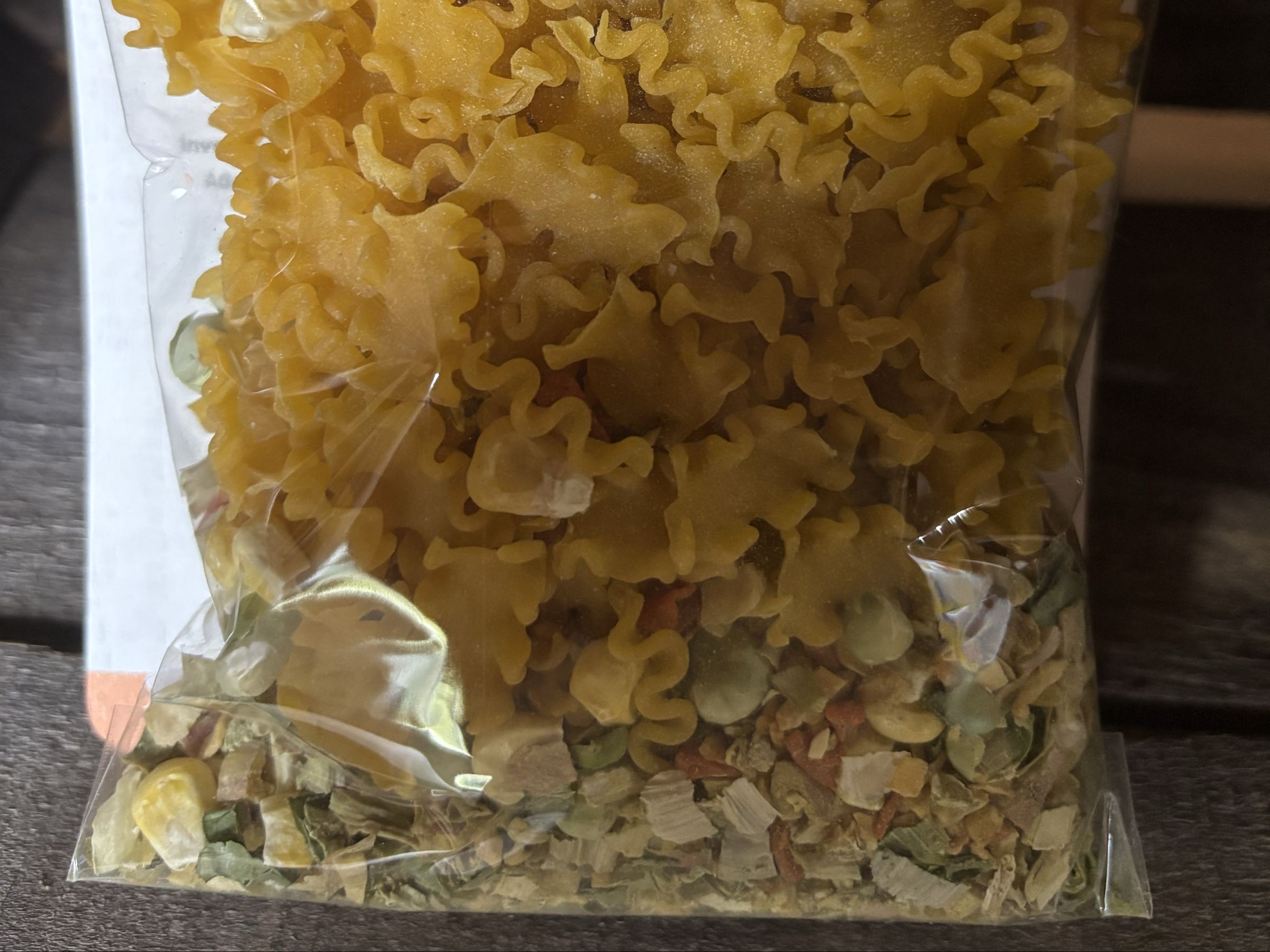 Thumbnail image 2 for Frontier Chicken Noodle Soup Mix