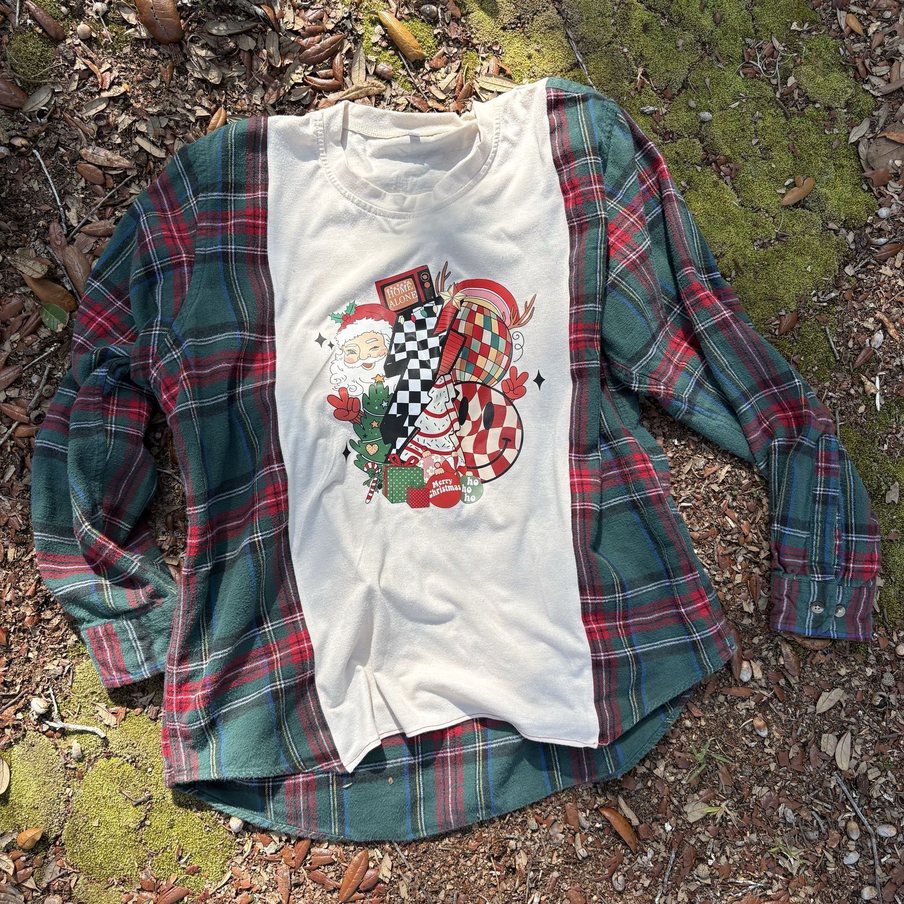 Vintage Christmas Campfire T
