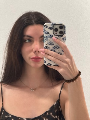 Elli's profile photo - Travel enthusiast who has visited 27 countries