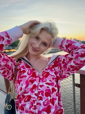 Steisy's profile photo - Travel enthusiast who has visited 24 countries