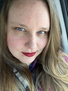 CGCrimsonLily avatar