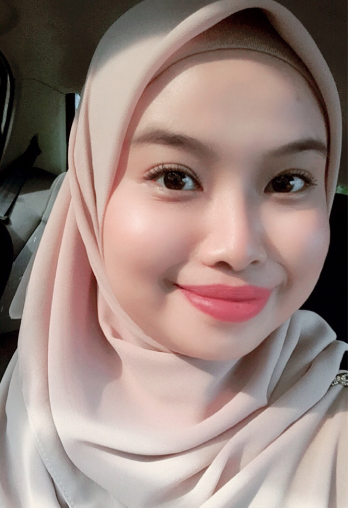 Mayang Sari Binti Hassan's avatar'