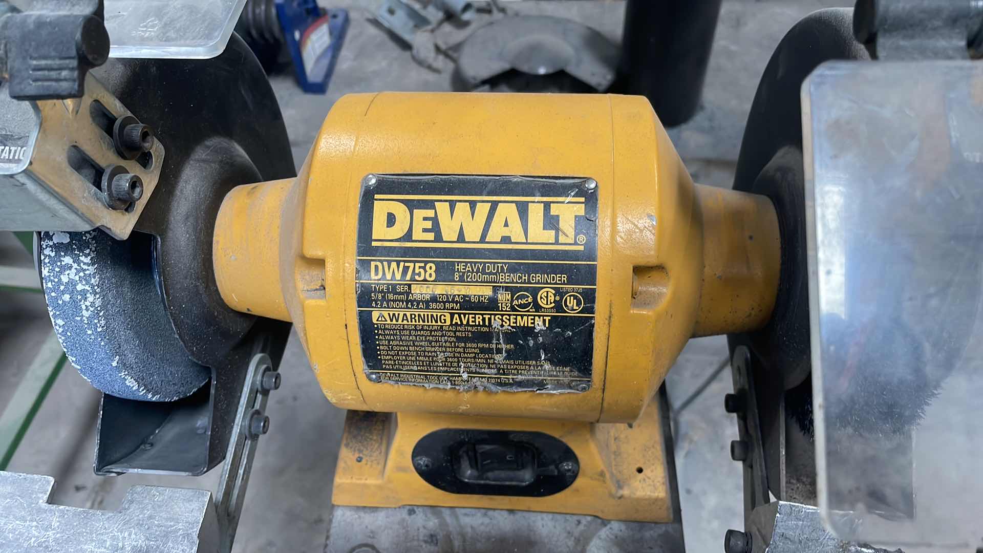 Photo 4 of DEWALT DW758 8" HEAVYDUTY BENCH GRINDER 3/4HP ON CUSTOM STAND