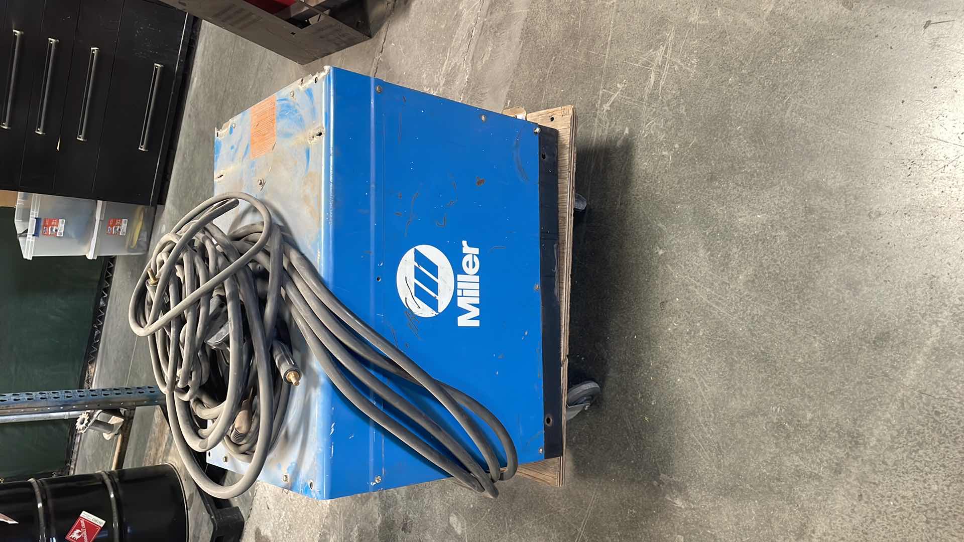 Photo 6 of MILLER ELECTRIC DIALARC 250 AC/DC CONSTANT CURRENT AC/DC ARC WELDING POWER SOURCE