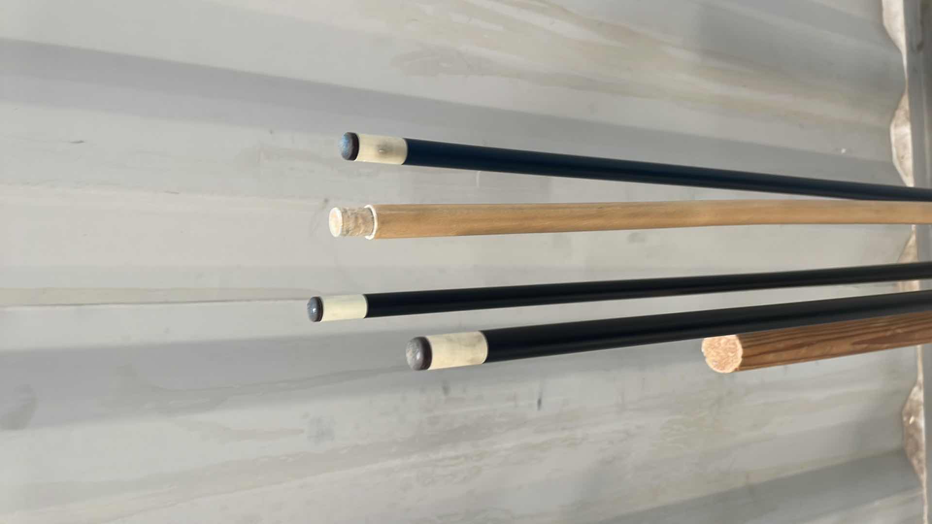 Photo 2 of BILLARD STAND WITH 1 PIECE CUETEC POOL CUES