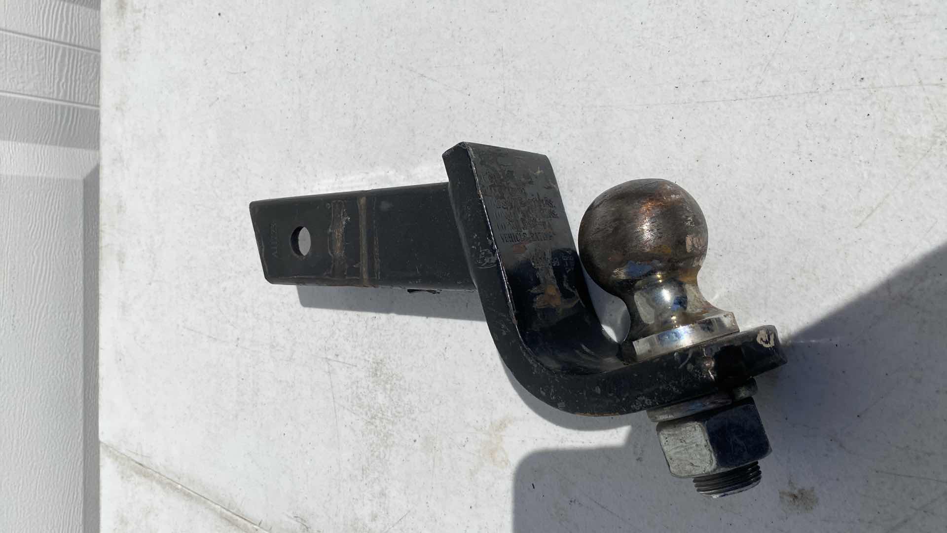 Photo 3 of 2" BALL TRAILER HITCH