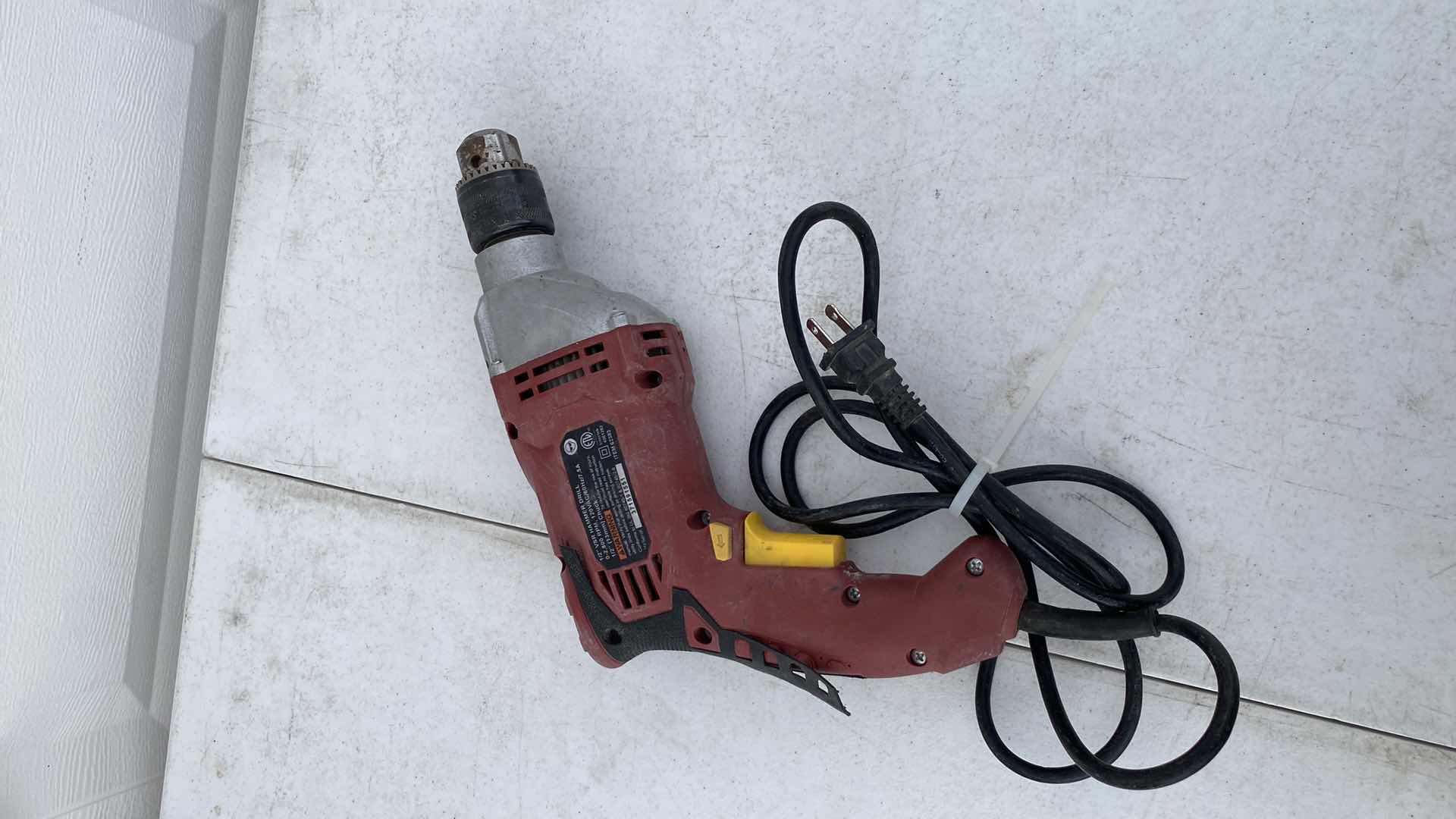 Photo 2 of CHICAGO ELECTRIC POWER TOOLS 1/2” VSR HAMMAR DRILL 0-2, 800 RPM