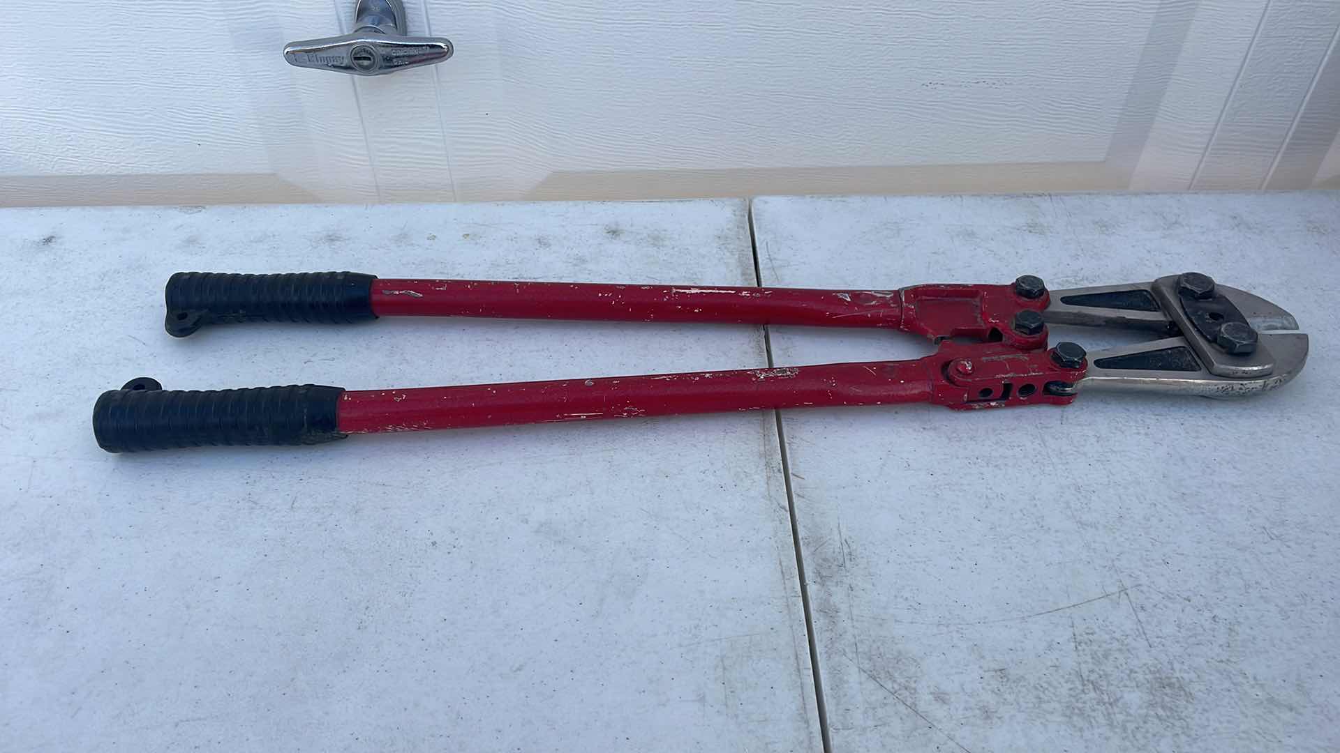 Photo 1 of 24” BOLT CUTTERS