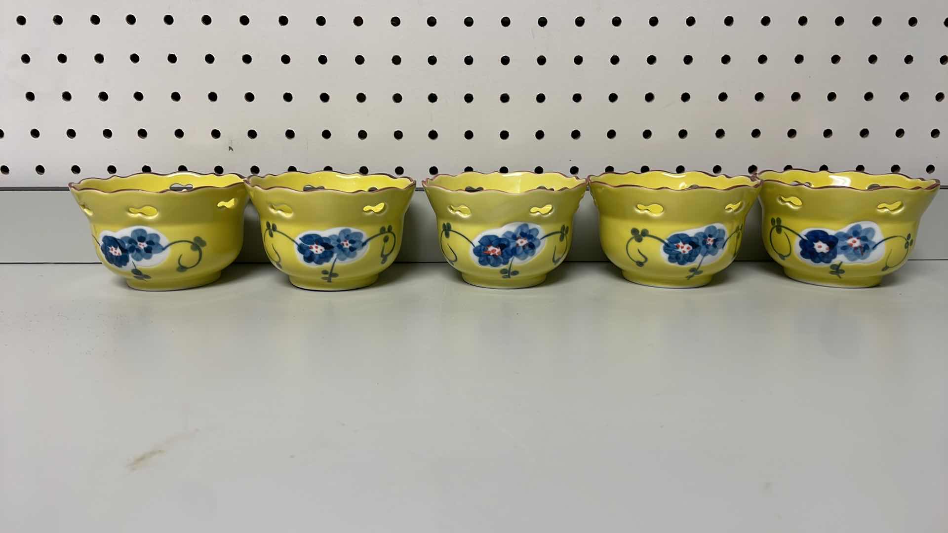 Photo 1 of ARITA WARE SHOJAMA KILN FOUR SEASONS YUMESAI YELLOW GLAZE WATERMARK YELLOW BASE, SMALL BOWLS (5)