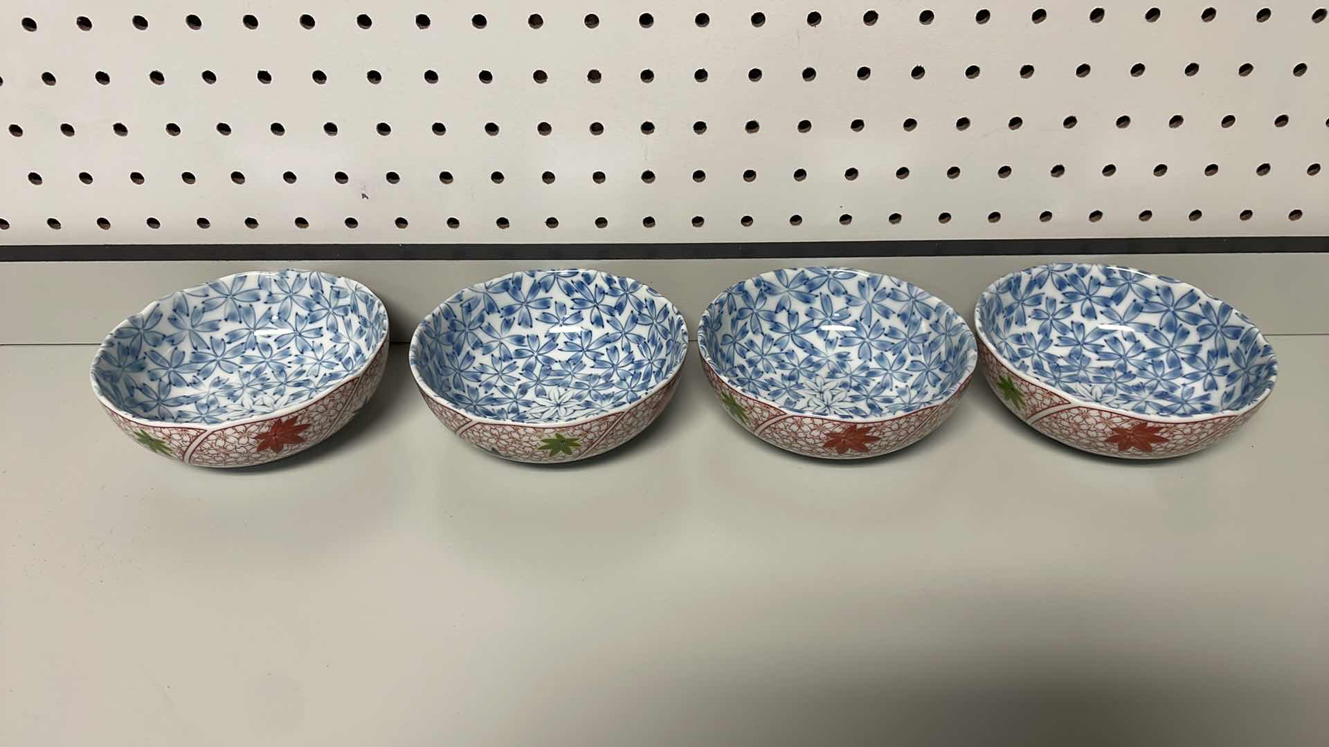 Photo 2 of JAPANESE RICE/RAMEN BOWLS