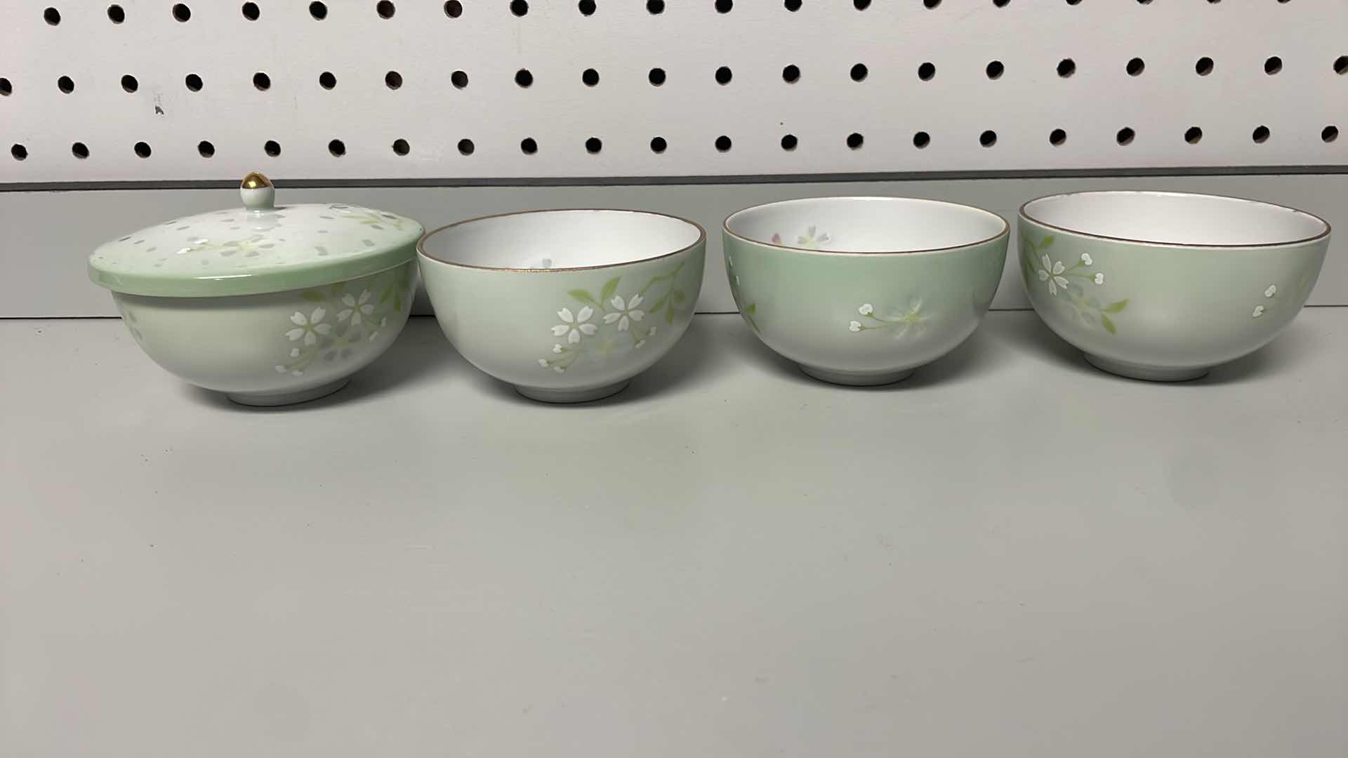 Photo 1 of ARITA CHICHA ARITA WARE FLOWER AKARI KYOSEN TEA CUPS (4) 1 LID