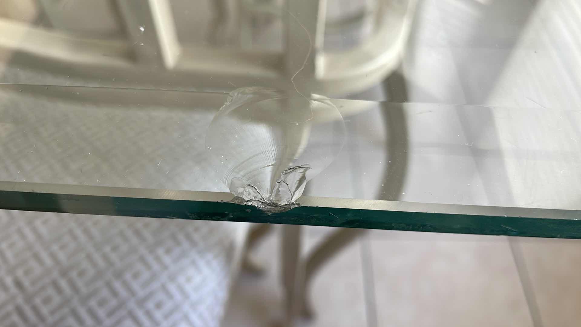 Photo 8 of DINING ROOM GLASS TABLE AND 4 CHAIRS