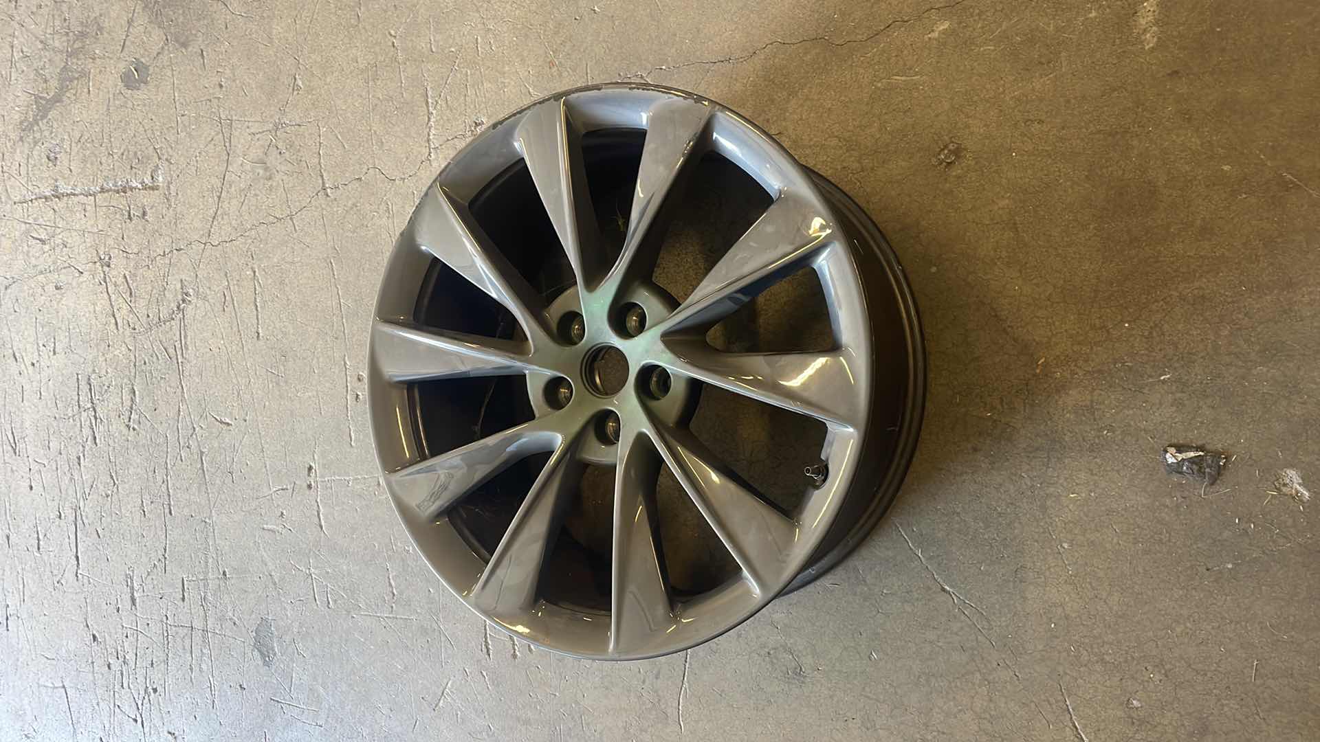 Photo 1 of 21" REAR TESLA MODEL S CHARCOAL 2018-2021 OEM WHEEL ALLOY FACTORY RIM ORIGINAL