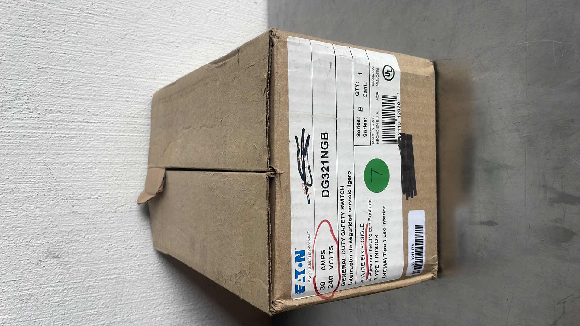 Photo 1 of EATON DG321NGB GENERAL DUTY SAFETY SWITCH 30A