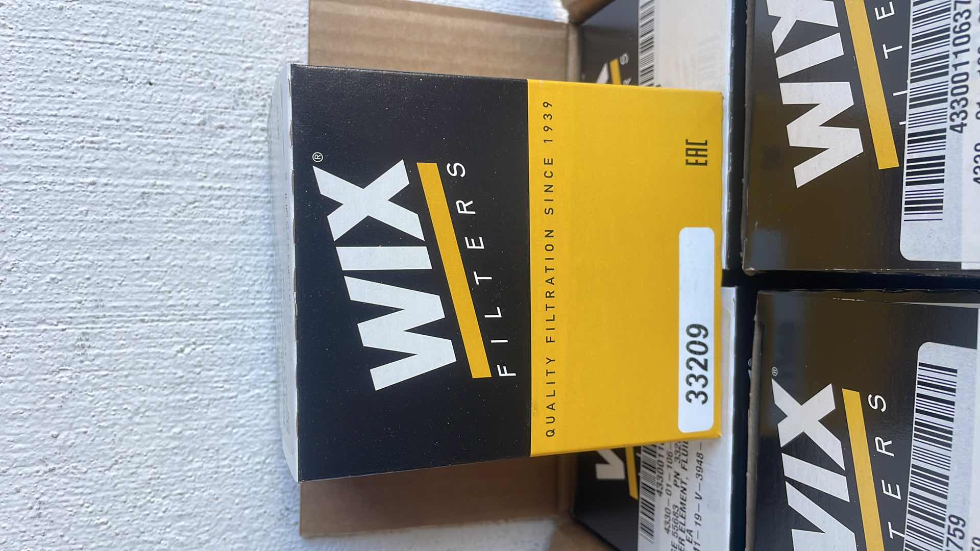 Photo 1 of WIX FUEL FILTER 33209 (6)