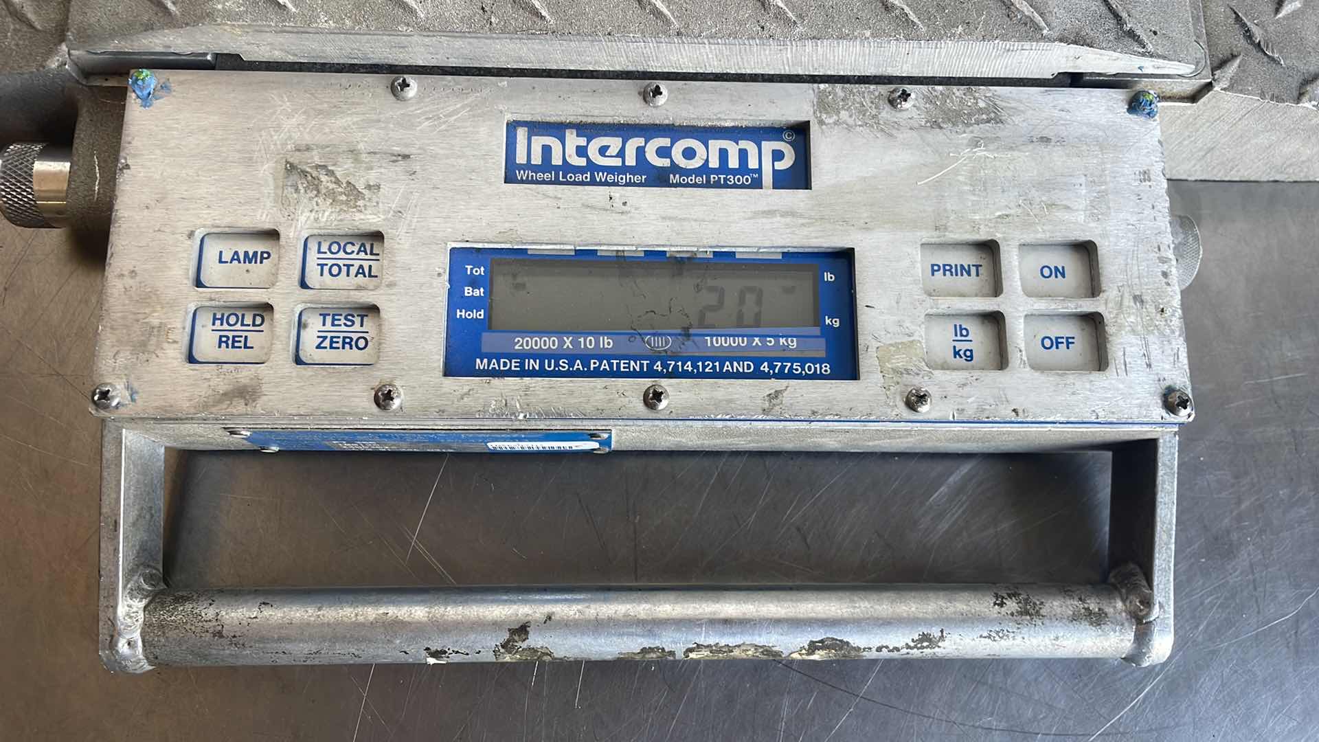 Photo 1 of INTERCOMP PT300 WHEEL LOAD SCALE 20,000 LB. PORTABLE COMPLETE TRUCK