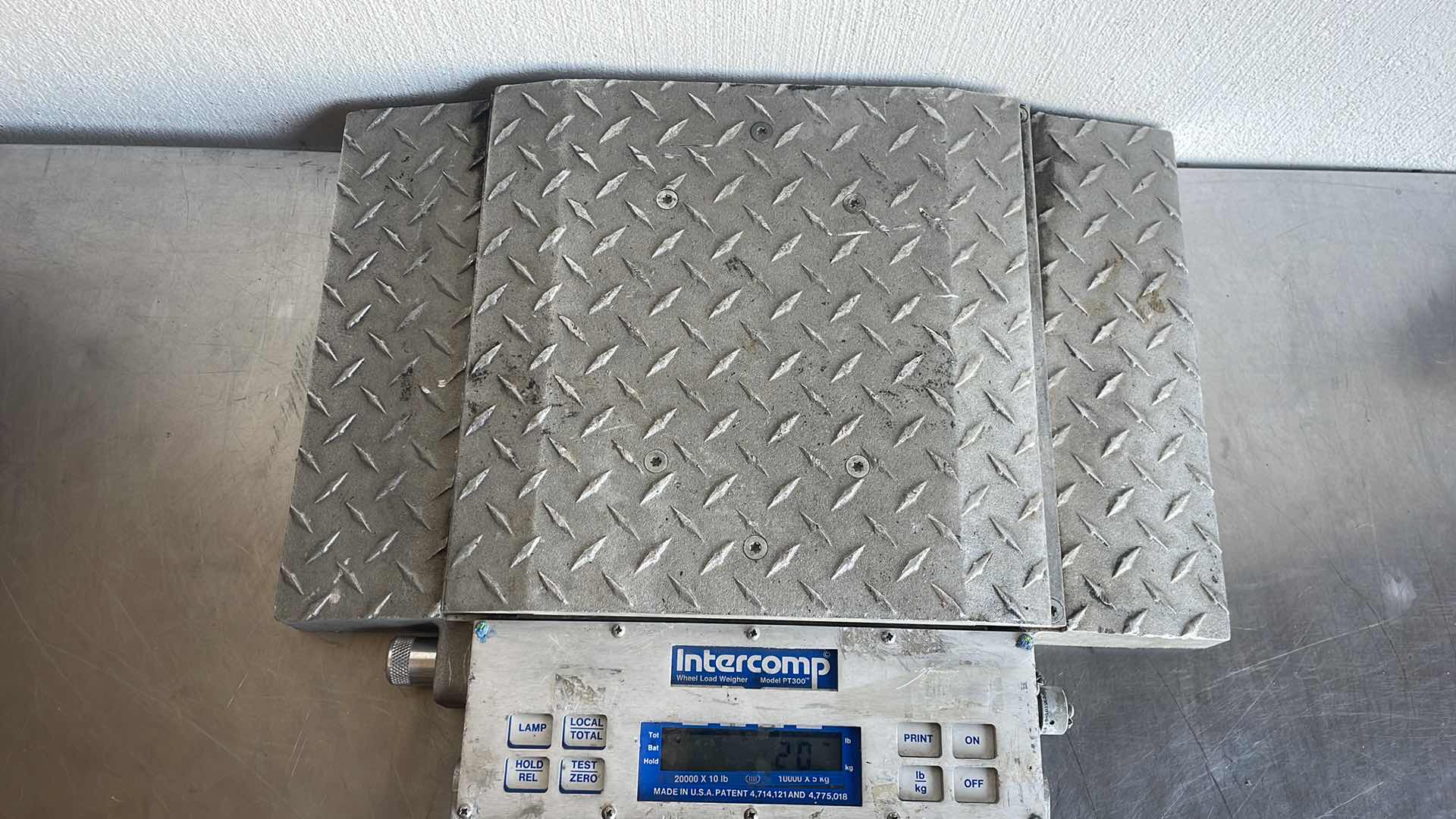 Photo 1 of INTERCOMP PT300 WHEEL LOAD SCALE 20,000 LB. PORTABLE COMPLETE TRUCK
