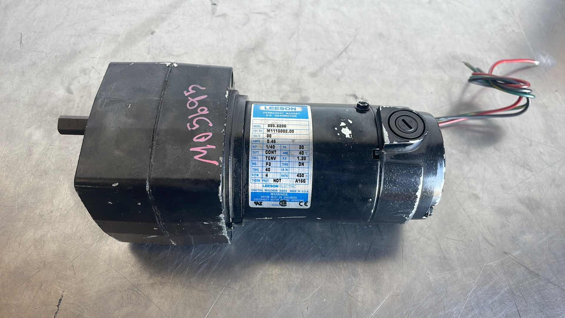 Photo 1 of 1/40HP LEESON 4RPM 90VDC PZ SERIES PARALLEL GEARMOTOR M1115002.00