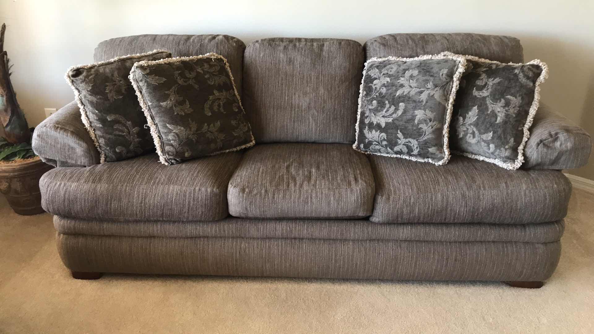 Photo 1 of LA-Z-BOY 7FT FABRIC COUCH
W PILLOWS