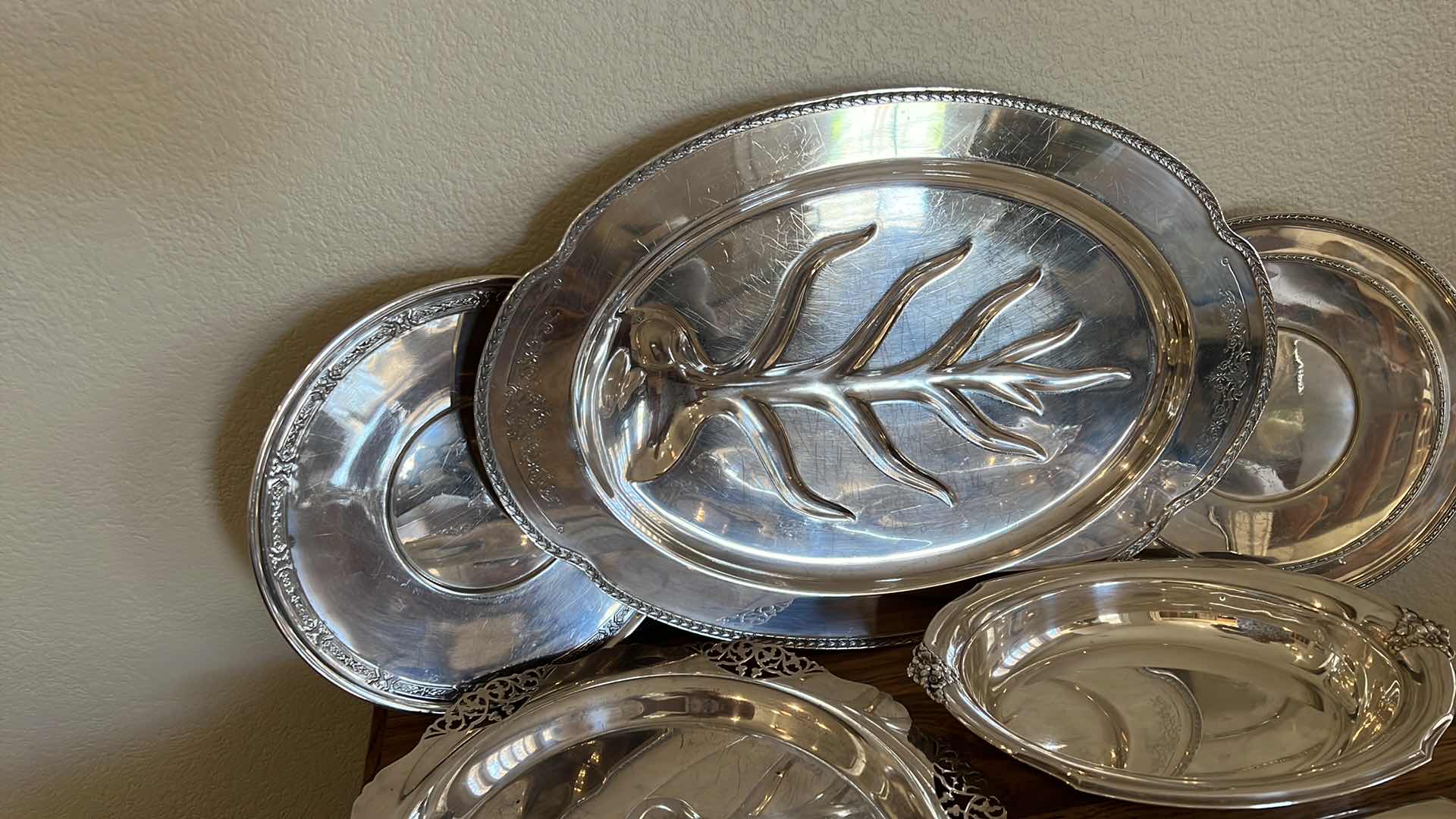 Photo 6 of 6 VINTAGE SILVER-PLATED SERVING TRAYS