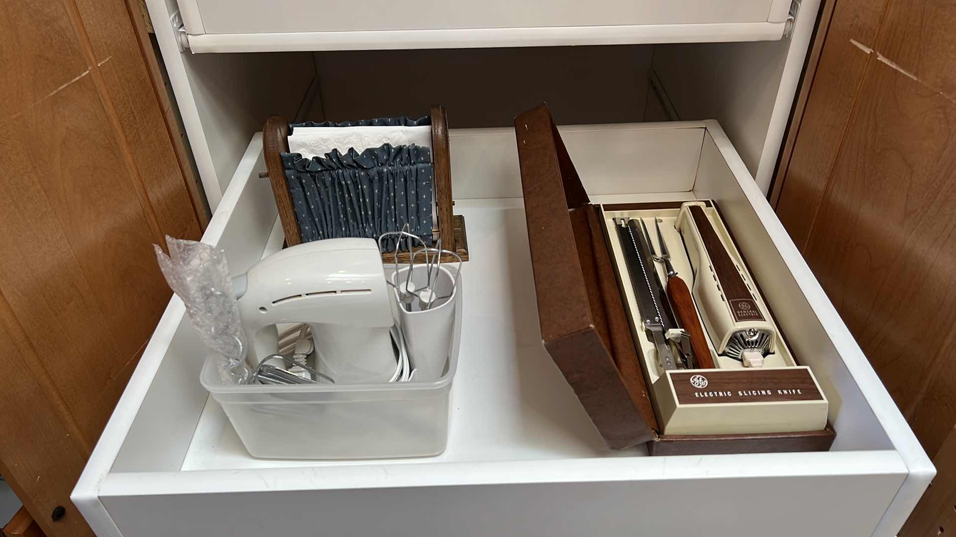 Photo 2 of CONTENTS OF 2 KITCHEN DRAWERS (ELECTRIC KNIFE, MIXER, NAPKIN HOLDER)