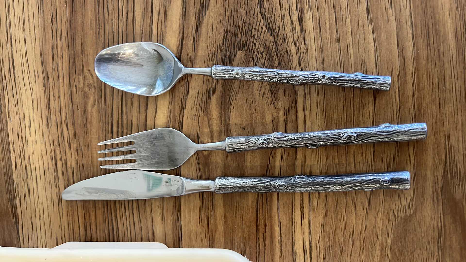 Photo 2 of CHERRY STAINLESS STEEL FLATWARE SET