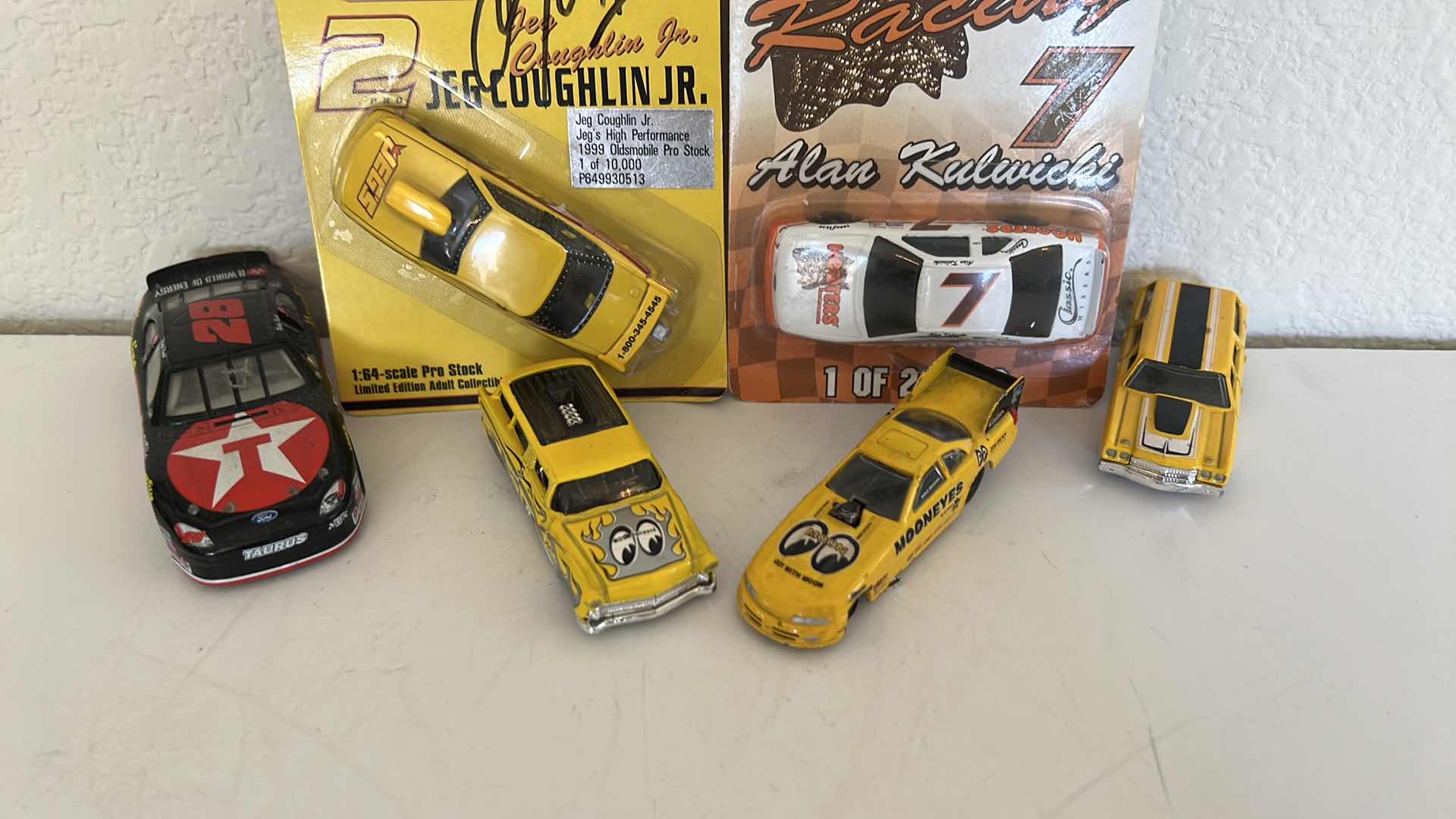 Photo 2 of 6 MINI COLLECTIBLE MODEL CARS