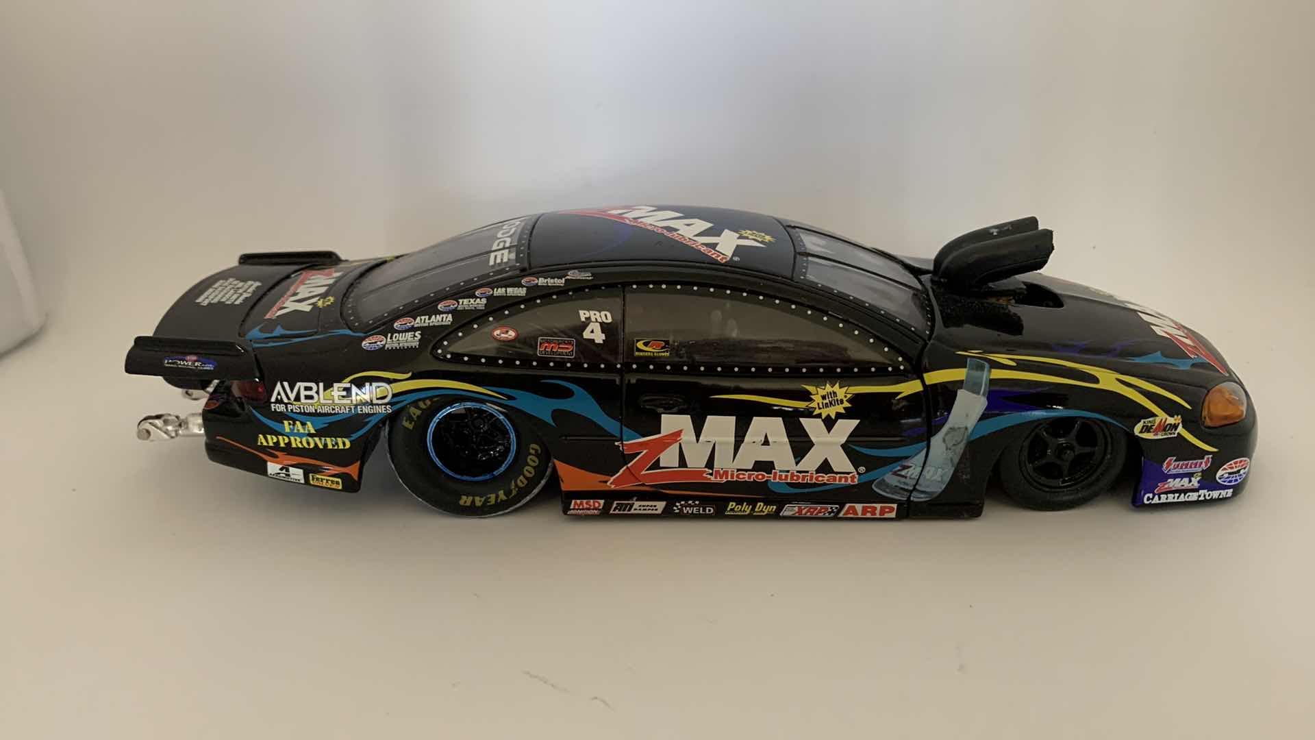 Photo 3 of Z MAX PRO STOCK DIE CAST RACE CAR.