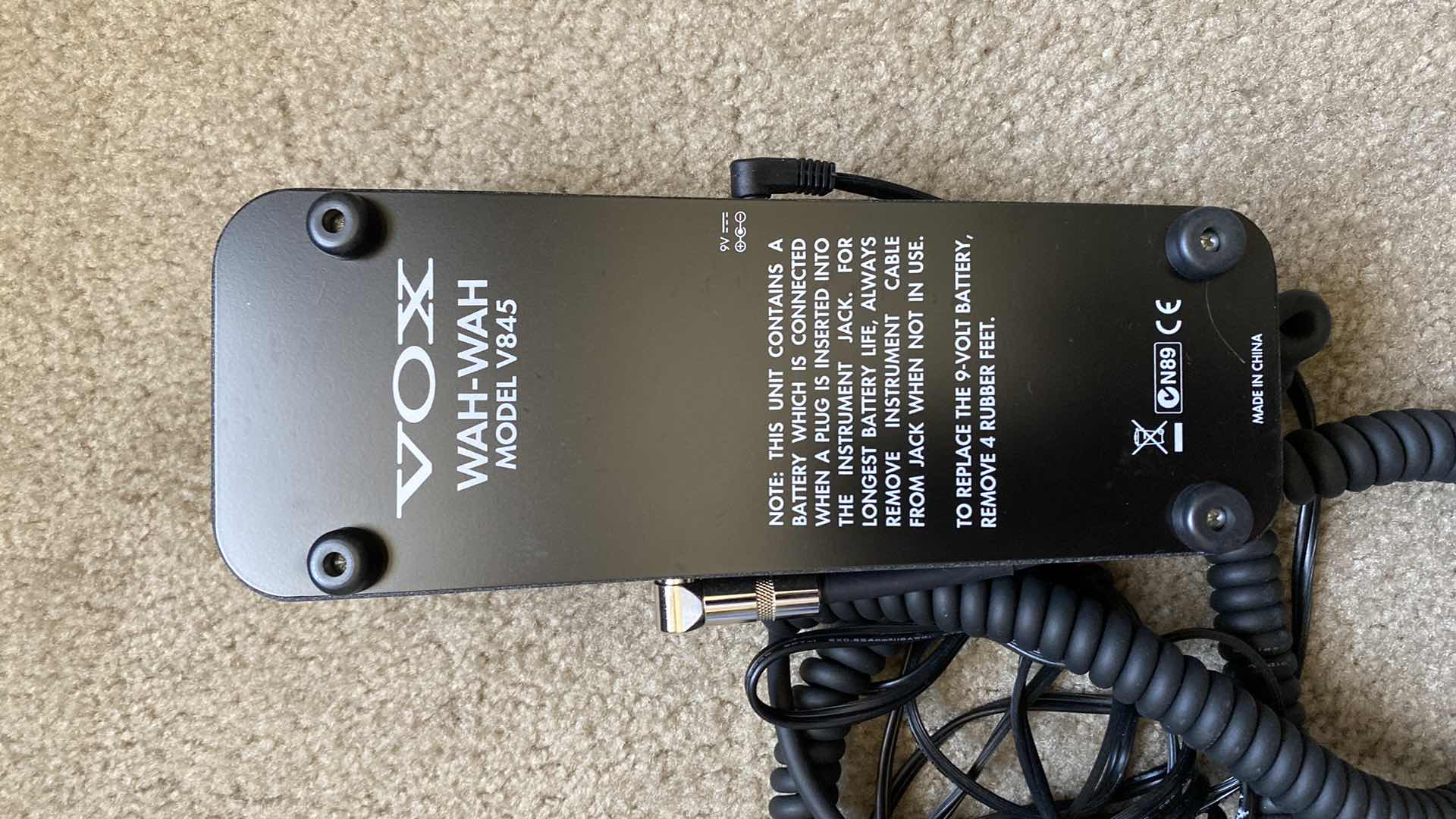 Photo 2 of VOX WAH-WAH MODEL V845