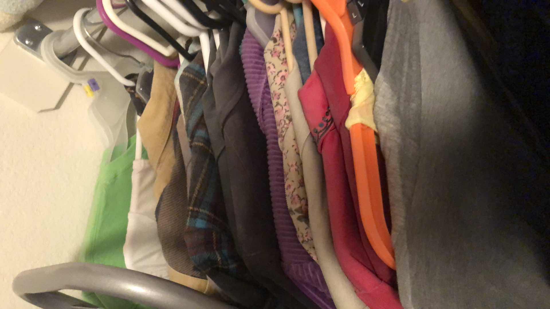 Photo 10 of WOMENS CLOTHING, ENTIRE ROD, RIGHT SIDE CLOSET,MOSTLY MED