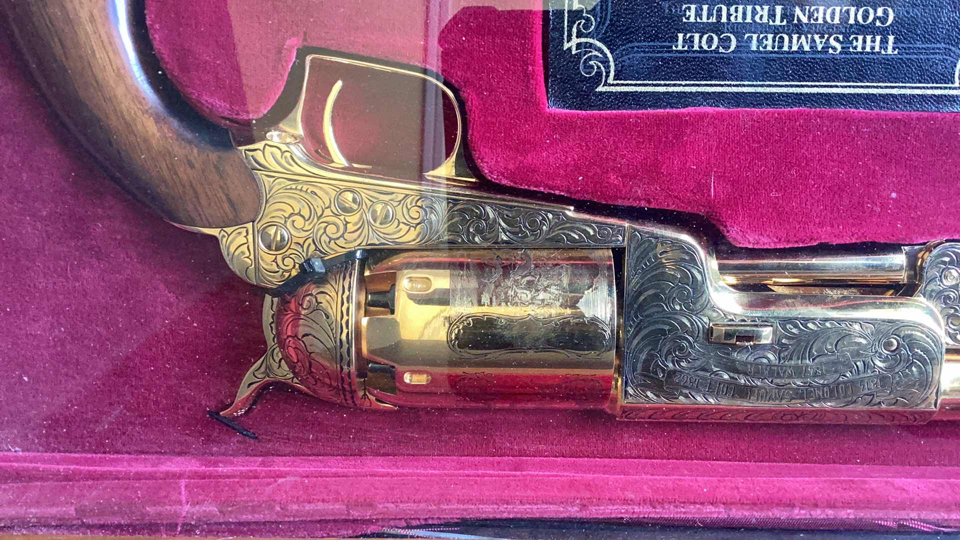 Photo 3 of SAMUEL COLT GOLDEN TRIBUTE MODEL 1847 WALKER BOX SET