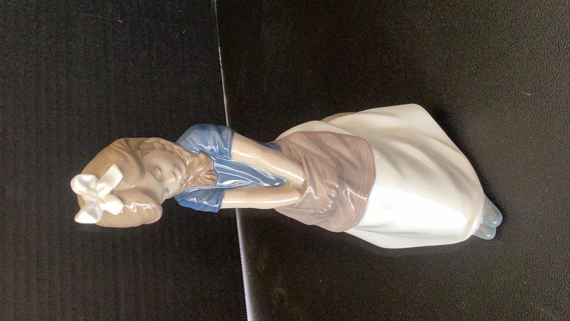 Photo 1 of LLADRO “THINKIN” 7 1/2” TALL